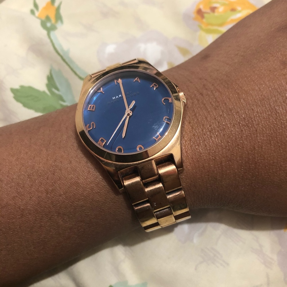 MARC BY MARC JACOBS rose gold blue face watch